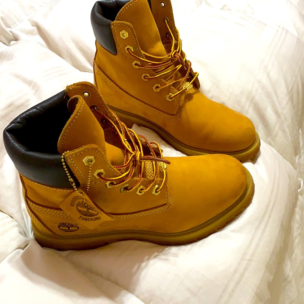 Suede Timberland boots. These are an 8.5 Men’s, but are a little snug.
